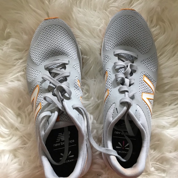 New Balance x Isaac Mizrahi Live! Lace-Up Sneakers - Picture 16 of 16
